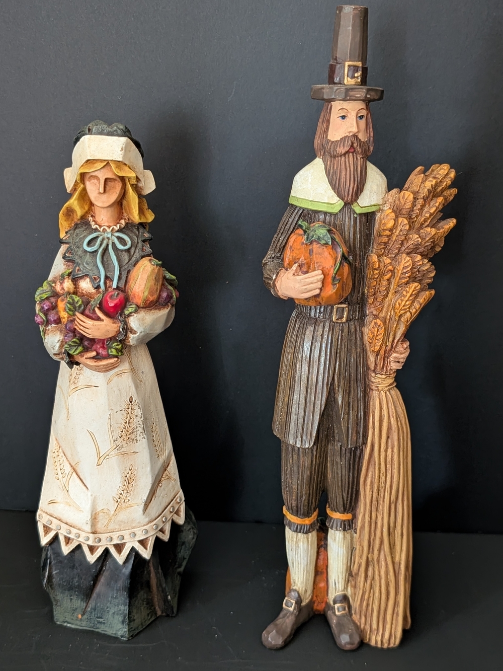 Vintage Pilgrim Couple Figurines Thanksgiving Decor